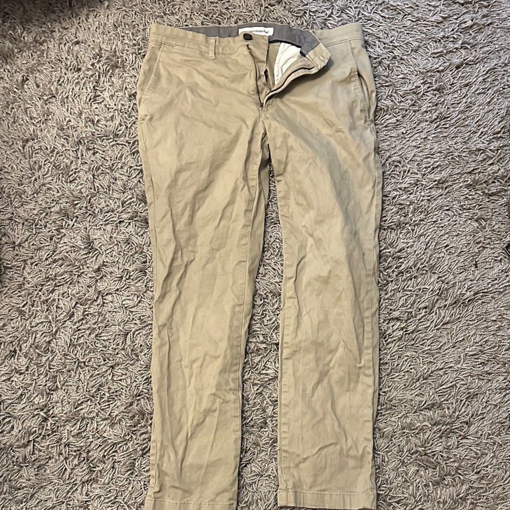 Amazon Essentials Men's Khaki Chinos